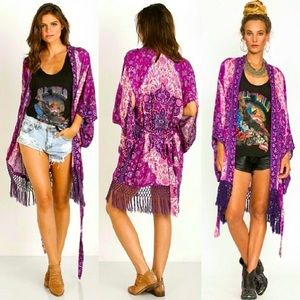Spell kiss the sky kimono